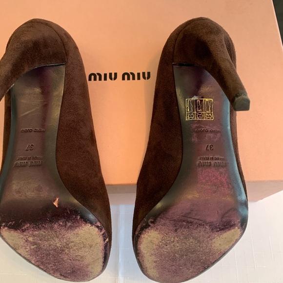Brown suede Miu Miu Heels - Picture 6 of 8